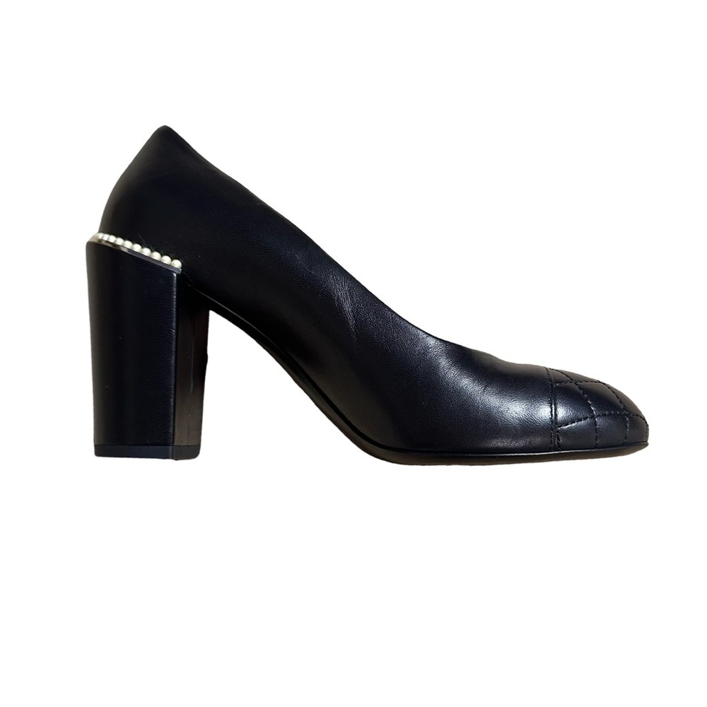 Chanel Pumps - Picture 11 of 14